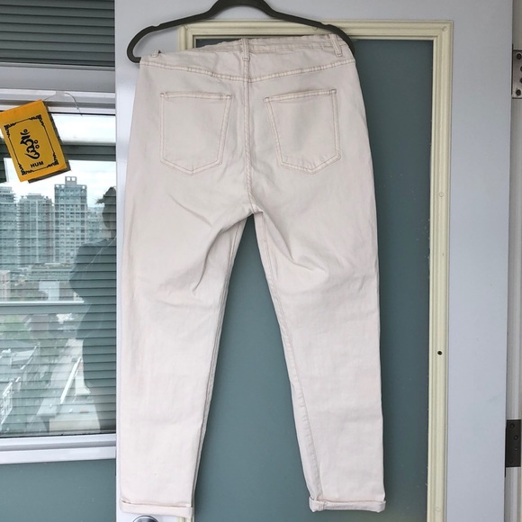 Cotton on white mom jeans - Picture 2 of 4